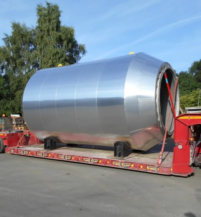 Baffle silencer for a turbine